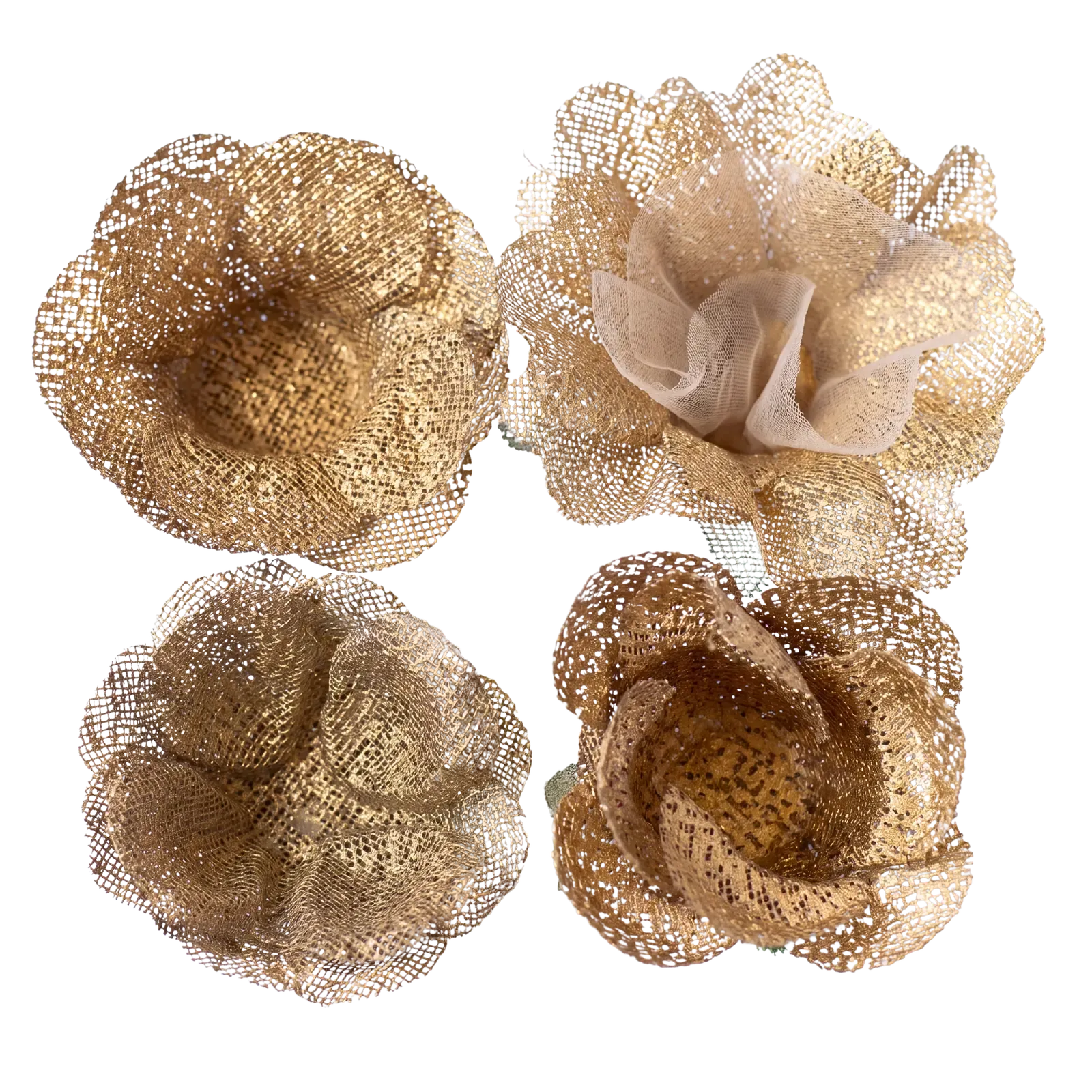 Quatro forminhas douradas da Embalarte em tela rendada, de brilho sóbrio — elegância para celebrar bodas