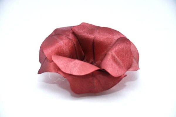 Flor cetim 2 camadas mod Hebe s/folha