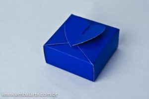 Caixa p/bem casado papel cartão cor coração encaixe