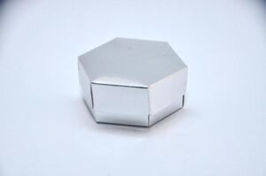 Caixa sextavada papel cartão brilho