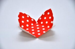 Porta bombom 03,7x03,7 repicado papel cartão cor