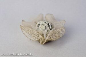 Flor tela cor arame mod trevo