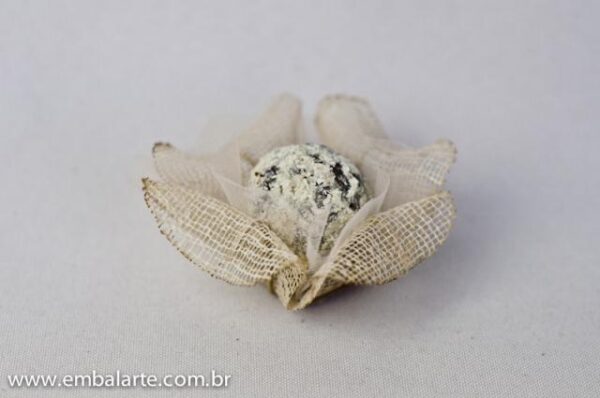 Flor tela cor arame mod trevo