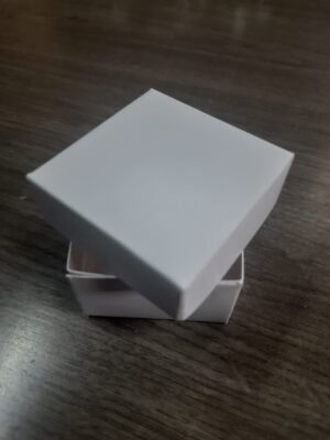 Caixa 05x05x03,5 branco/kraft